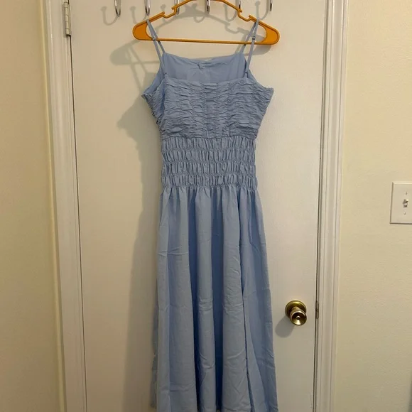 🩵EUC Simple Retro Light Blue Smocked Maxi Dress with Bow Detail size M Vintage - Picture 7 of 15